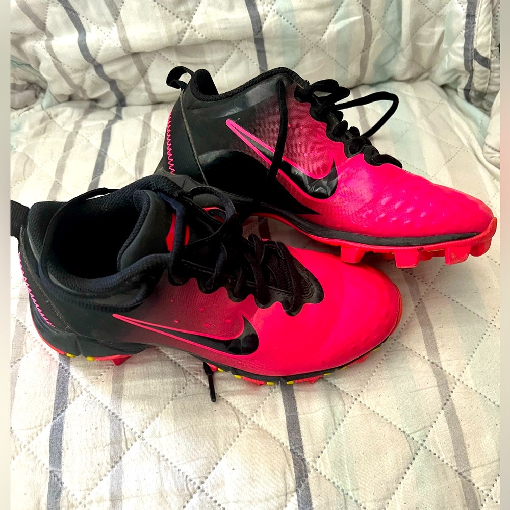 Nike Cleats  Girl size 1